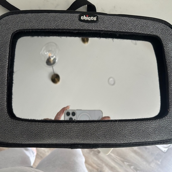 Chicco Baby Back Seat Mirror - Picture 1 of 1